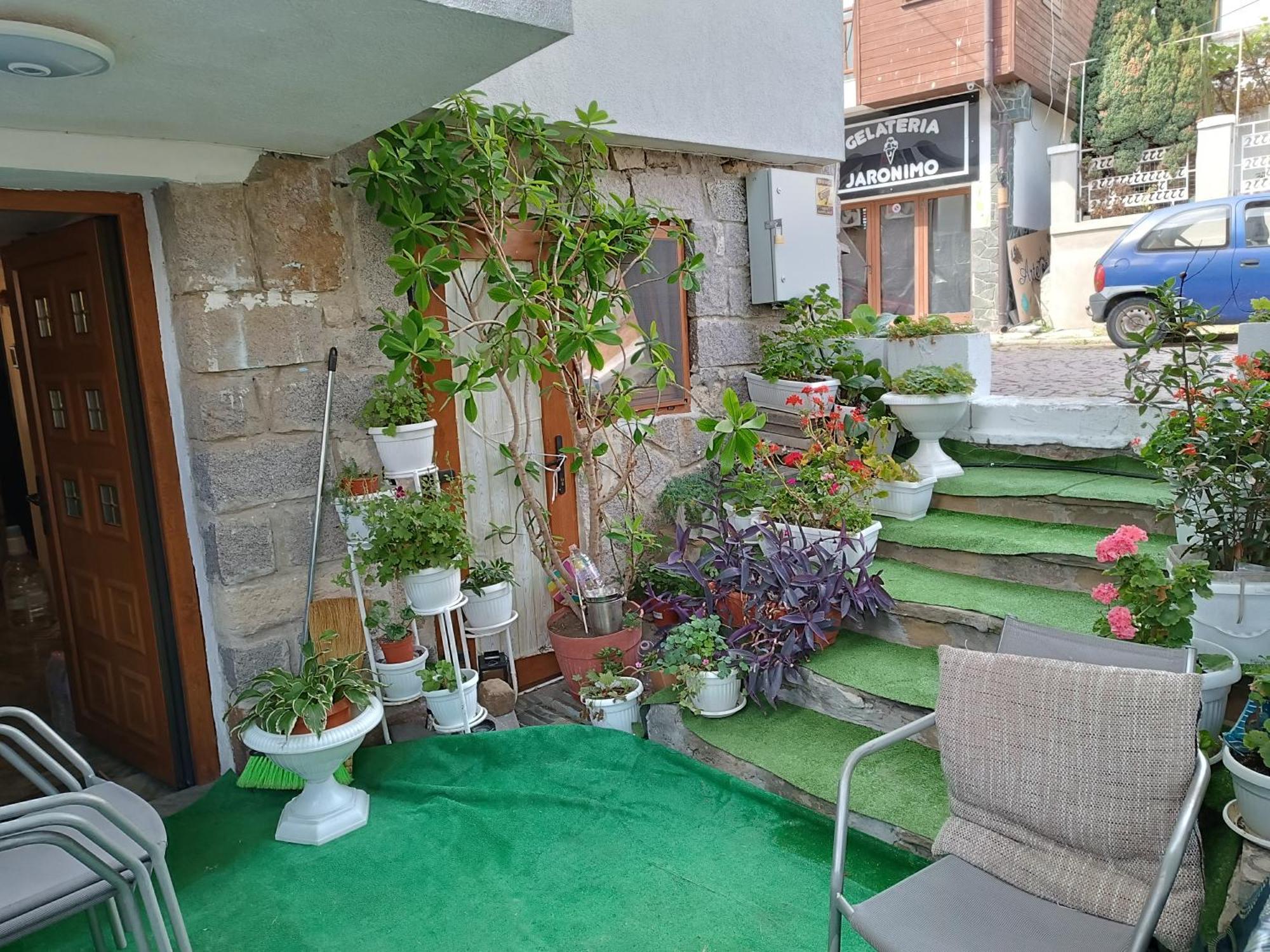 Farlalievi Guest House Sozopol Buitenkant foto